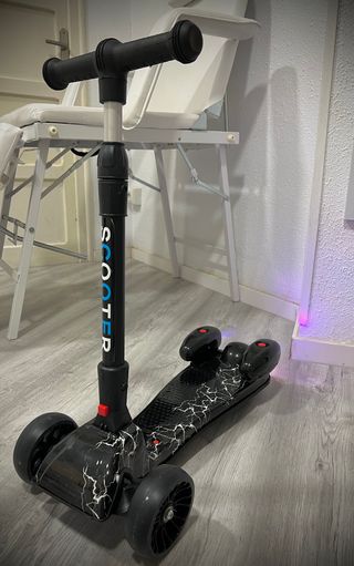 Scooter nuevo para niño