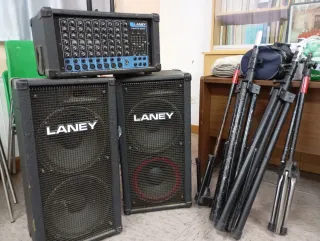 Equipo de voces Laney .