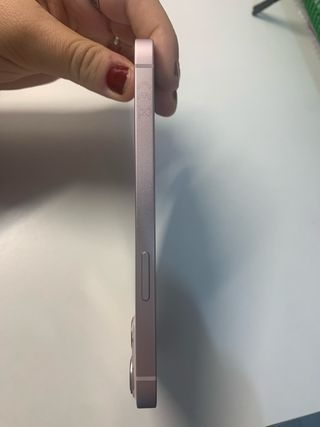Iphone 13 rosa sin imagen