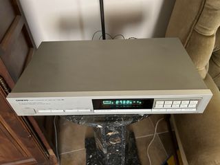 Sintonizador radio ONKYO R1 T-4530
