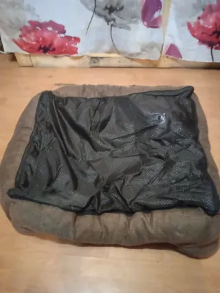 Cama de perro 7ox90x23