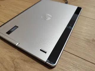 Portátil HP 8GB RAM y 240GB SSD