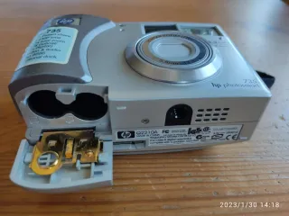 Cámara compacta digital HP 735