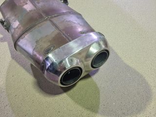 Escape Original CBR 1000RR 2004 2005 SC57