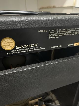 Samick vintage gran volumen y buenos tonos