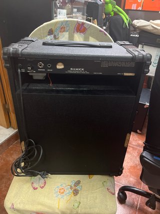 Ampli bajo vintage samick korea buen volumen