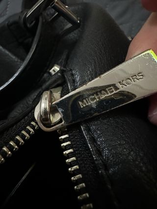 Mochila michael kors negra