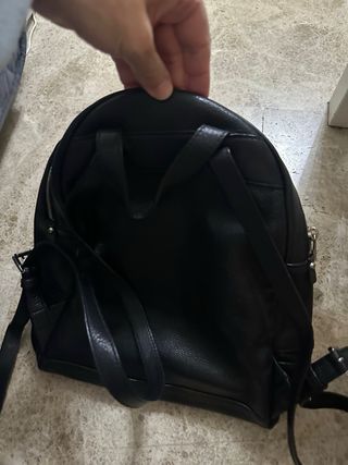 Mochila michael kors negra
