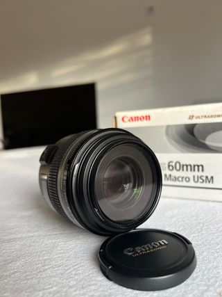 Canon 60mm macro f/2.8 USM