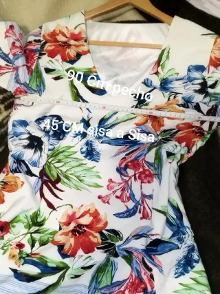 Vestido floral echo en España talla L