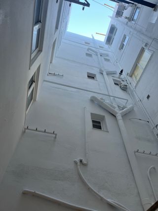 Pintura interior y exterior, fachadas, pisos y com