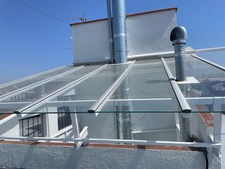 Pintura interior y exterior, fachadas, pisos y com