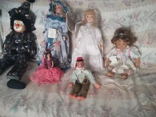 Bambole in ceramica. collezione usta