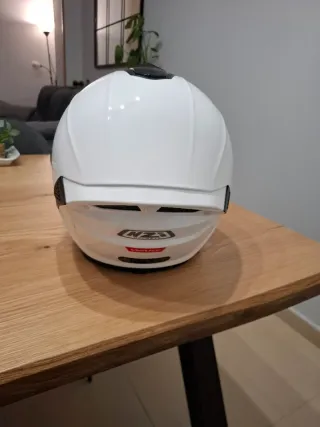 Casco de moto NZI