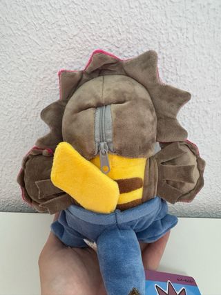 Peluche Pokemon Pikachu Disfrazado de Hydreigon