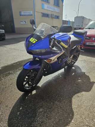 Yamaha r6