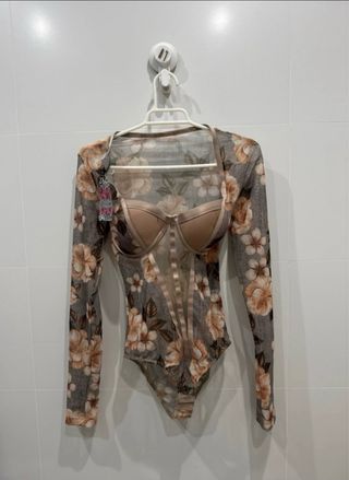 Body Fiesta sin estrenar