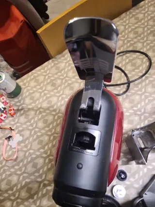 Cafetera expres , no tengo ni idea de que tipo de