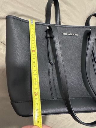 Bolso michael kors negro