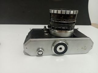 Es una cámara edixa reflex siglo xx