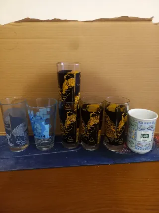 Copos. Delta  +  caneca Todos. 6€