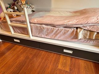 Litera en estructura tren. URGE VENDER.