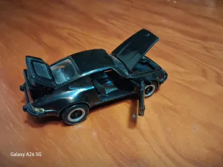 Porsche 911 turbo 3.3