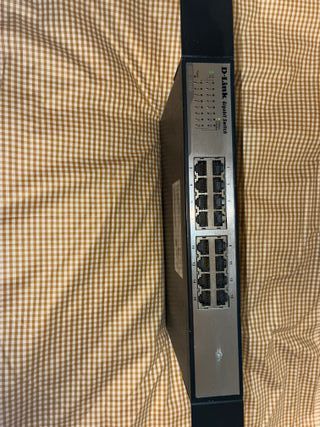 Switch D-Link DGS-1016D Gigabit 16 puertos