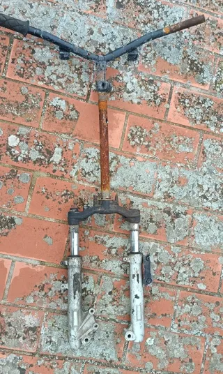 Horquillas tija y manillar jog rr