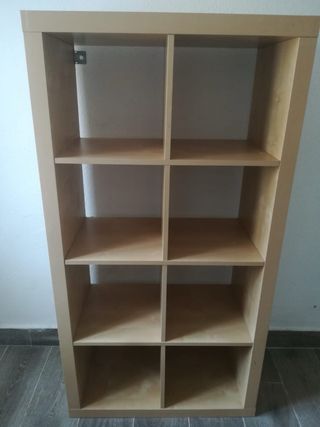 Mueble para ropa o almacenaje o para figuras etc
