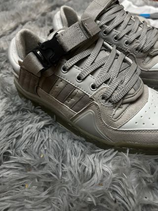 Zapatillas Bad Bunny Beige/Verde/Blanco Talla 40 –