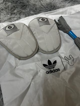 Zapatillas Bad Bunny Beige/Verde/Blanco Talla 40 –