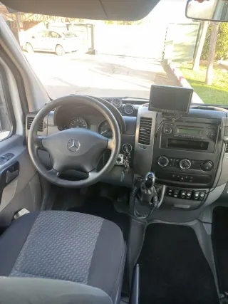 Mercedes-Benz Sprinter 2012