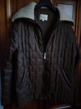 Prenda acolchada CECIL talla 40