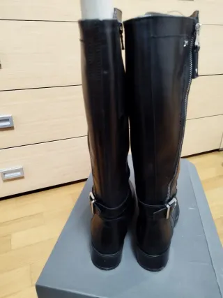 Stivali alti donna n. 37