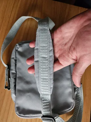 Mochila bandolera adidas