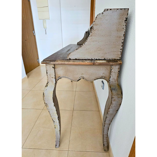 Escritorio / mesa vintage con cajones