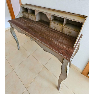 Escritorio / mesa vintage con cajones