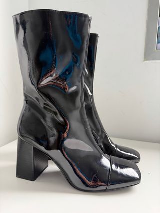 Botines nuevos sin estrenar. Zara talla 38