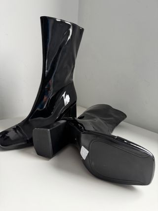 Botines nuevos sin estrenar. Zara talla 38