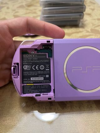 PSP 3004 edición especial Hannah Montana +estuche