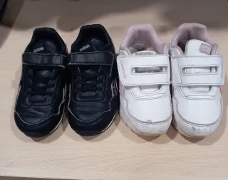 2 pares de zapatillas reebook