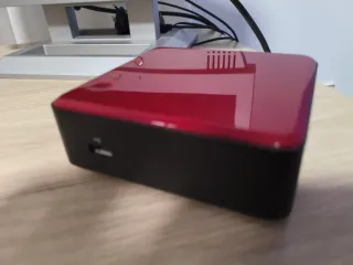 I3 Intel 1,8 3127U 8 GB RAM  60 GB hdd