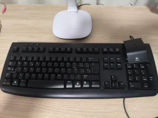 I3 Intel 1,8 3127U 8 GB RAM  60 GB hdd