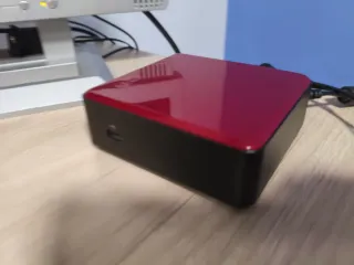 I3 Intel 1,8 3127U 8 GB RAM  60 GB hdd