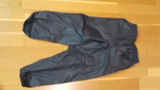 2x1 Pantalón impermeable. Lluvia. Nieve.  niño /a