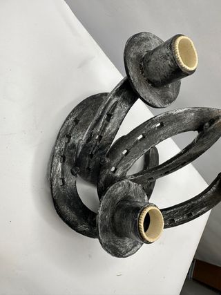 Porta candele con  ferro di cavallo