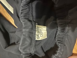 Pantaloni gallery dept