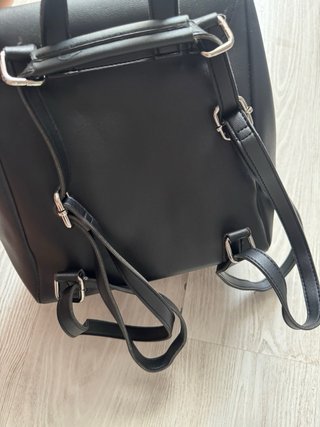 Mochila mujer de cuero