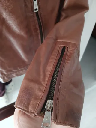 Chaqueta de piel de Massimo Dutti talla M